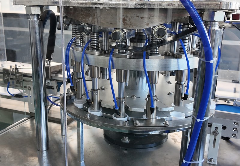 FURI FRTB-ZH Cap Assembly Machine - Image 3