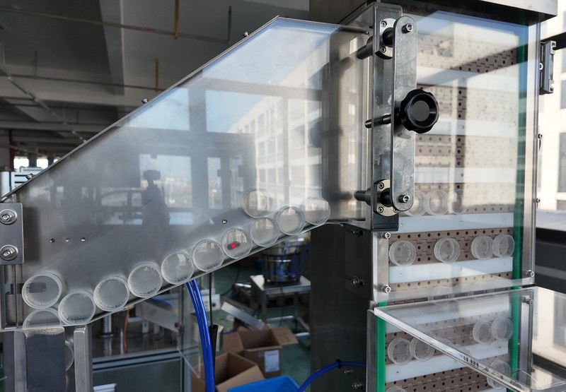 FURI FRTB-ZH Cap Assembly Machine - Image 4